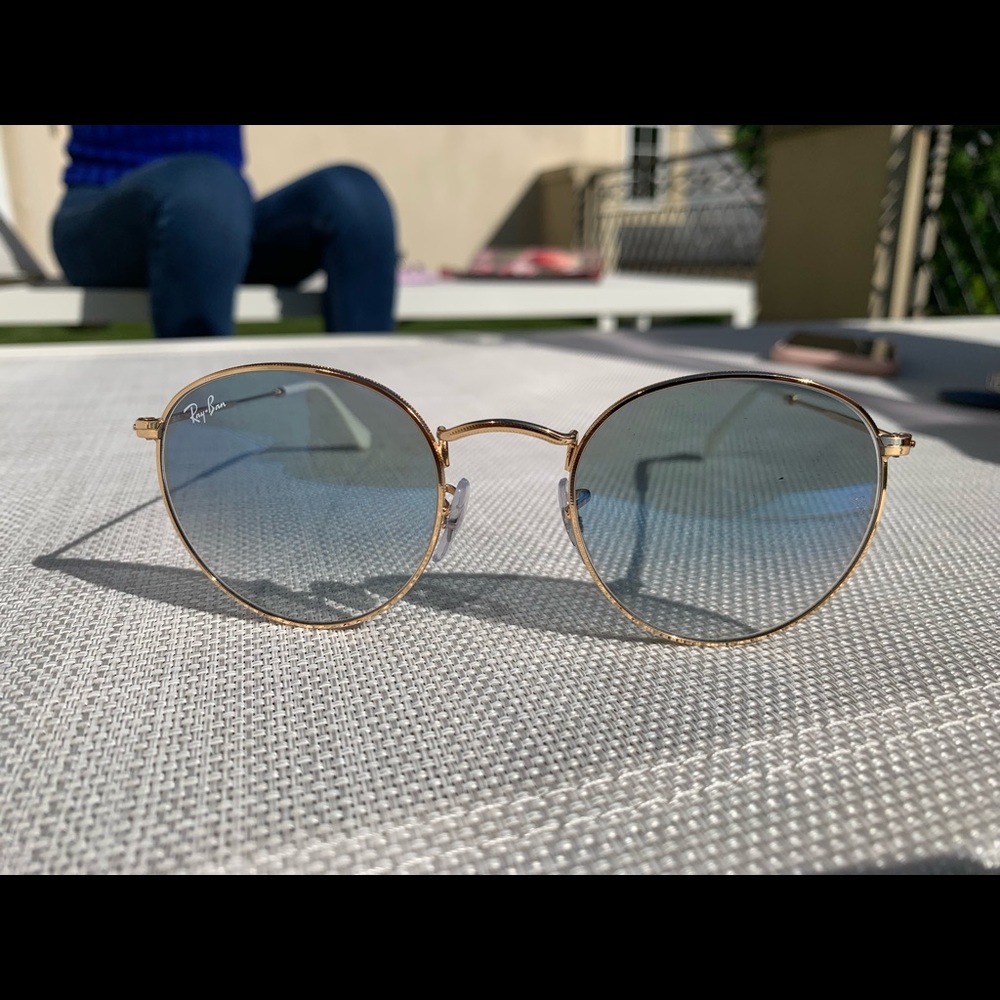 Brand New Blue Gradient Ray Ban Sunglasses - Picture 3 of 5